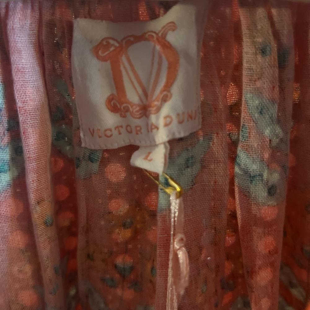 VICTORIA DUNN NWT BEAUTIFUL SUMMER BLOUSE SIZE L NWT - Picture 5 of 14